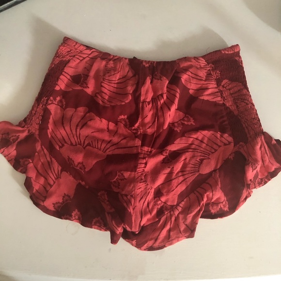 Free People Merpati Floral Print Red Ruffle Shorts - Picture 4 of 6